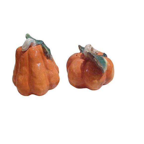 Autumn Accents Pumpkin Salt And Pepper Shakers Vintage 2005 - Picture 5 of 6